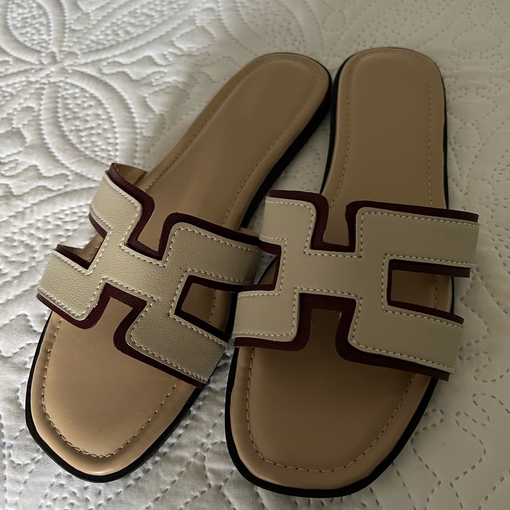 Elegant Cream and Brown Women's Slide Sandals